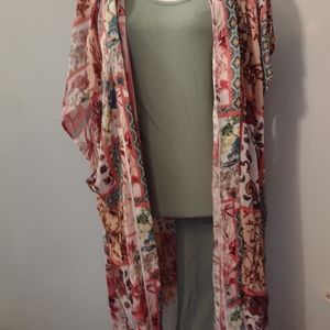 Blu Haven size sm-lr.womrns kimono with open front design crochet hem
